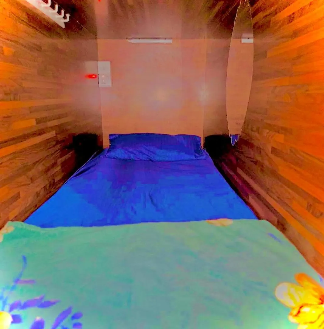 دبي Woodvilla Hostel