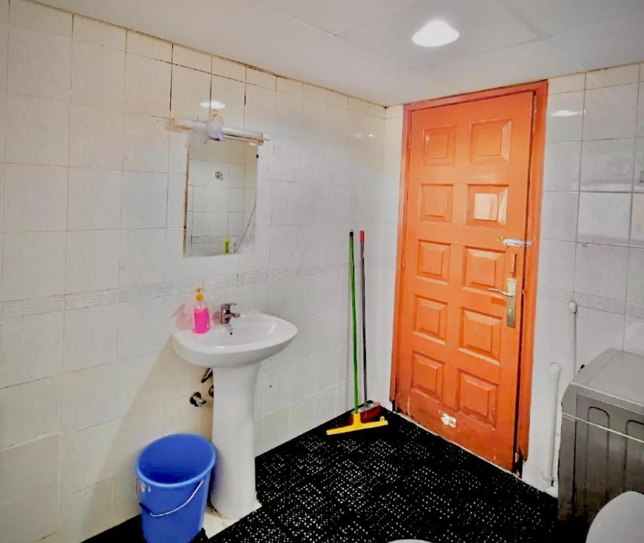 دبي Woodvilla Hostel الإمارات العربية المتحدة